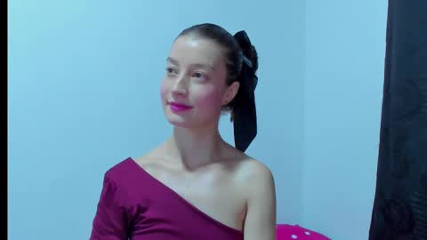  Chloe  online show from October 3, 2025, 11:24 pm