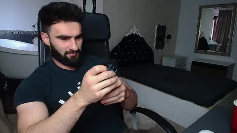 MicahLane online show from April 11, 2026, 4:39 am