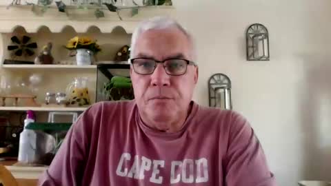 Snapshot of michael040713 chatting on November 16, 2025, 7:52 pm michael040713 online show from November 16, 2025, 7:52 pm