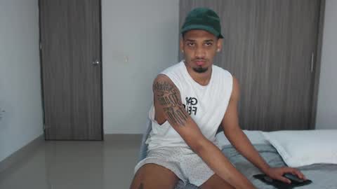 Snapshot of michael_jordanx chatting on December 17, 2024, 5:07 am Angel online show from December 17, 2024, 5:07 am