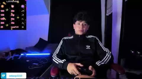 Snapshot of michael_kendall0 chatting on December 31, 2024, 12:11 am michael independent model online show from December 31, 2024, 12:11 am