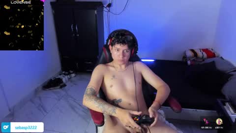 Snapshot of michael_kendall0 chatting on January 17, 2025, 1:36 am michael independent model online show from January 17, 2025, 1:36 am