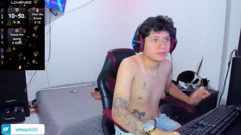 Snapshot of michael_kendall0 chatting on February 23, 2025, 1:02 am michael independent model online show from February 23, 2025, 1:02 am