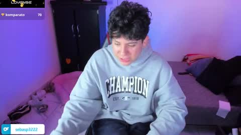 Snapshot of michael_kendall0 chatting on February 24, 2025, 1:02 am michael independent model online show from February 24, 2025, 1:02 am