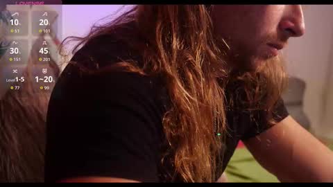 michaelbradley_for_u online show from October 26, 2025, 3:29 pm