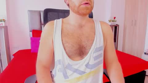 Michael  Contenido explcito online show from September 14, 2025, 6:51 pm