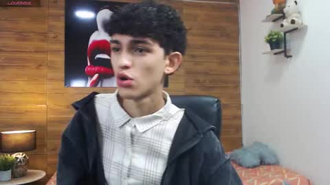 michaelkoiv online show from March 22, 2026, 11:35 am