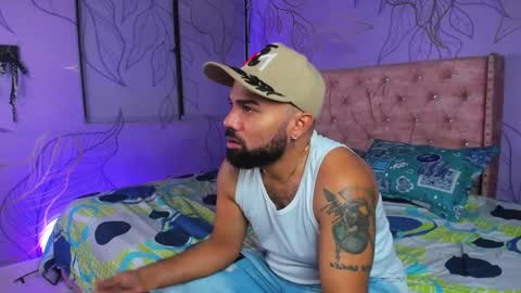 Michaell online show from February 16, 2025, 1:14 am