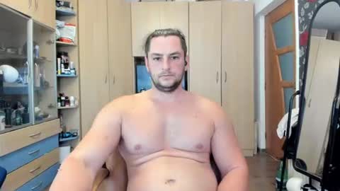 michaelragnar90 online show from July 15, 2026, 5:56 am
