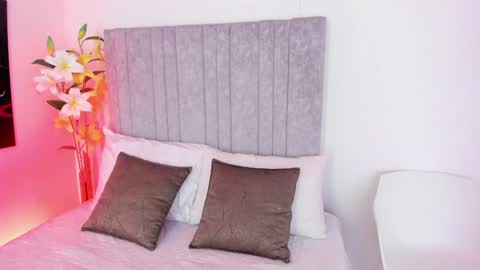 Michael Walkerr online show from December 2, 2024, 7:49 pm