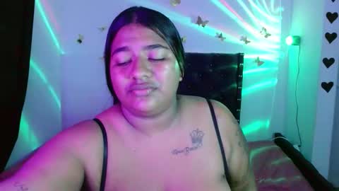 Snapshot of micheelk chatting on February 26, 2026, 1:37 am micheelk online show from February 26, 2026, 1:37 am