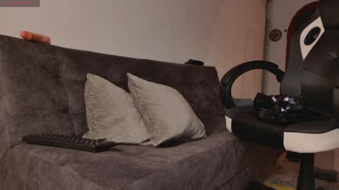 Snapshot of michel_g22 chatting on May 27, 2026, 9:56 pm michel g22 online show from May 27, 2026, 9:56 pm