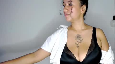 michel_rous_la_mas_caliente online show from October 8, 2025, 1:53 pm