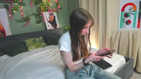 michele_mack online show from January 15, 2026, 2:38 am