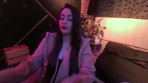 Snapshot of michell_h chatting on June 30, 2026, 2:07 pm Nani online show from June 30, 2026, 2:07 pm
