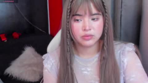 michell_petty01 online show from January 9, 2025, 1:56 pm