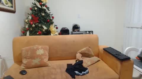 michelle_allen0104 online show from December 23, 2024, 11:25 am