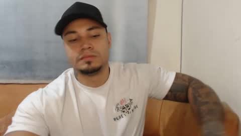 michelle_allen0104 online show from January 8, 2025, 9:42 am