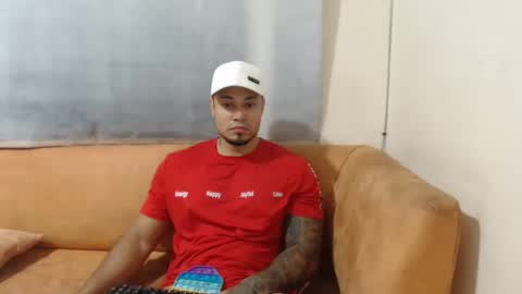 michelle_allen0104 online show from January 15, 2025, 11:10 am