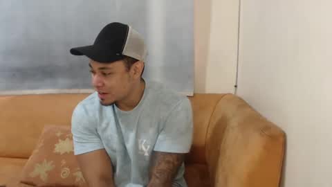 michelle_allen0104 online show from January 26, 2025, 12:01 pm