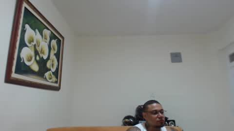 michelle_allen0104 online show from March 8, 2025, 4:45 am