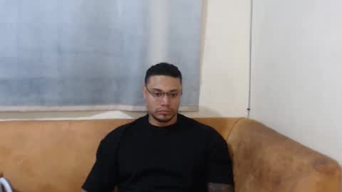 michelle_allen0104 online show from October 30, 2025, 4:25 am