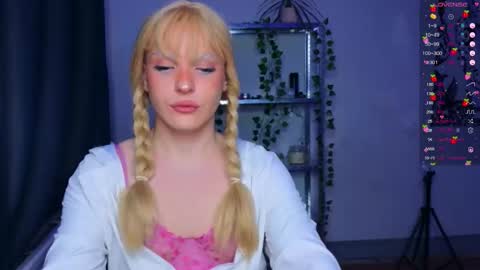 michelle_jacksonn online show from October 15, 2025, 8:53 pm