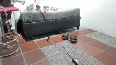 michelle perla online show from November 24, 2025, 12:38 pm