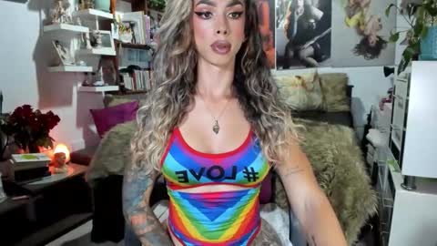 Snapshot of michelleapihel chatting on June 3, 2026, 8:47 pm michelle apihel online show from June 3, 2026, 8:47 pm
