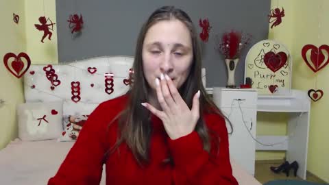 Snapshot of michellee11 chatting on February 12, 2026, 12:11 pm Michel online show from February 12, 2026, 12:11 pm