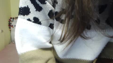 Snapshot of michellee11 chatting on February 26, 2026, 12:26 pm Michel online show from February 26, 2026, 12:26 pm