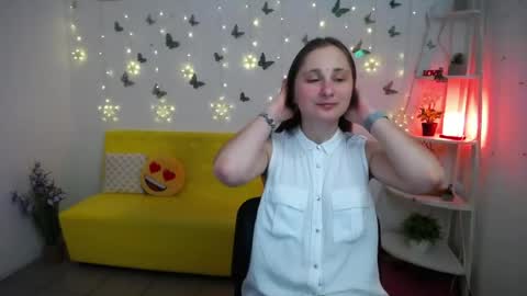 Snapshot of michellee11 chatting on May 7, 2026, 11:26 am Michel online show from May 7, 2026, 11:26 am