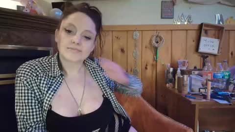 Snapshot of mickeeydoll6669 chatting on March 3, 2025, 12:26 am Hey Mickey online show from March 3, 2025, 12:26 am