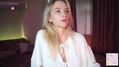 mickeydior online show from September 30, 2025, 11:48 am