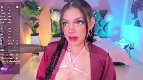 Snapshot of micki__ chatting on December 19, 2025, 11:17 am Micki online show from December 19, 2025, 11:17 am