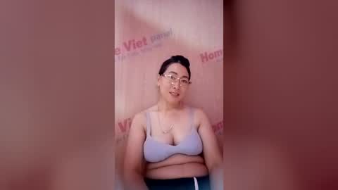 Snapshot of mickye00 chatting on June 30, 2026, 1:50 am Miky online show from June 30, 2026, 1:50 am