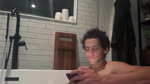 Snapshot of micomoney chatting on November 27, 2025, 9:00 am micomoney online show from November 27, 2025, 9:00 am