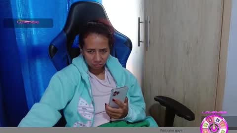 vanesa sexy online show from February 19, 2026, 12:56 pm