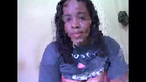 Snapshot of midiosa229 chatting on November 2, 2025, 2:52 pm midiosa229 online show from November 2, 2025, 2:52 pm