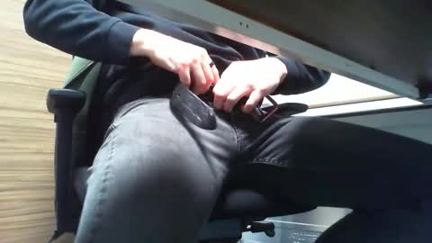 midlifemuscle17941 online show from February 20, 2026, 1:44 pm