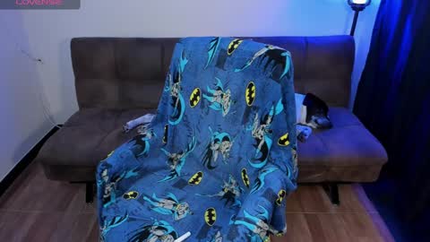 Snapshot of midnight07_ chatting on February 5, 2025, 3:23 am Blue online show from February 5, 2025, 3:23 am