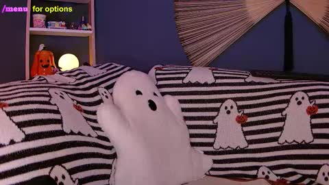 Rain online show from October 22, 2025, 4:35 am