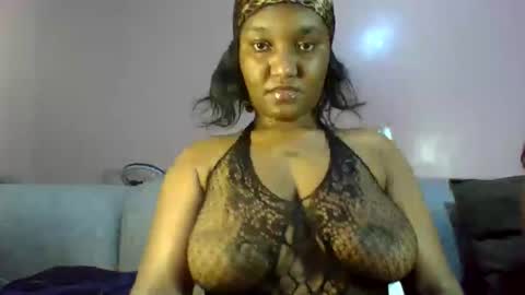 Snapshot of midnight_sexy chatting on July 14, 2026, 11:21 pm midnight_sexy online show from July 14, 2026, 11:21 pm