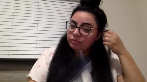 midnightbruja111 online show from October 19, 2025, 3:18 am