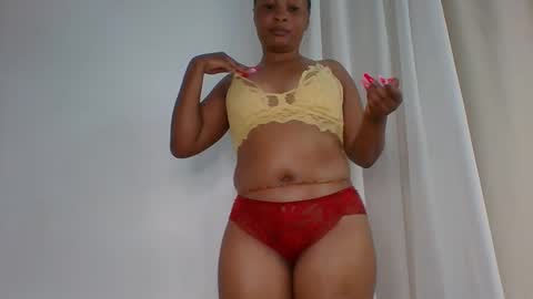 midnightcharm1 online show from November 26, 2025, 6:53 pm