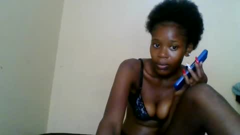 midnightn online show from November 19, 2025, 8:36 am