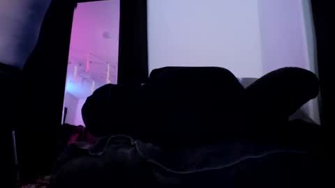 Midnightrose online show from January 5, 2025, 11:26 am
