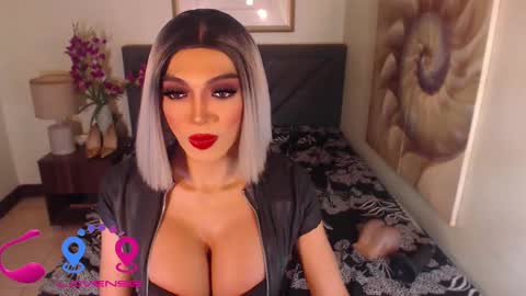 Snapshot of midnightscentxx chatting on December 11, 2024, 7:42 am KATE online show from December 11, 2024, 7:42 am