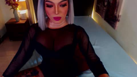 Snapshot of midnightscentxx chatting on September 27, 2025, 6:40 am KATE online show from September 27, 2025, 6:40 am