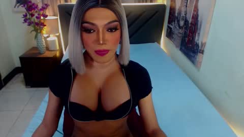 Snapshot of midnightscentxx chatting on September 29, 2025, 6:18 am KATE online show from September 29, 2025, 6:18 am